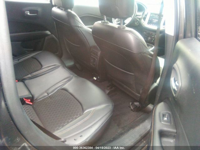 3C4NJDBB2JT176450 Jeep Compass Latitude