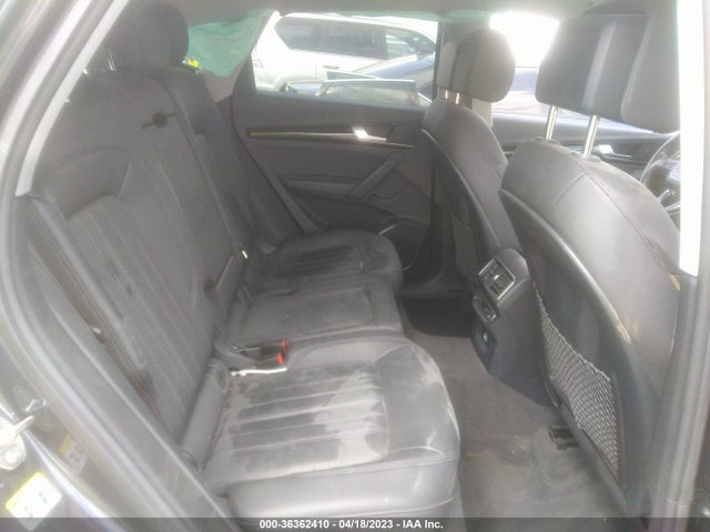 WA1BNAFY8J2230303 Audi Q5 Premium Plus
