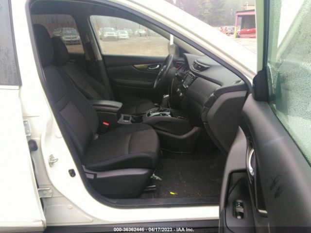 5N1AT2MT1HC845943 Nissan ROGUE SV