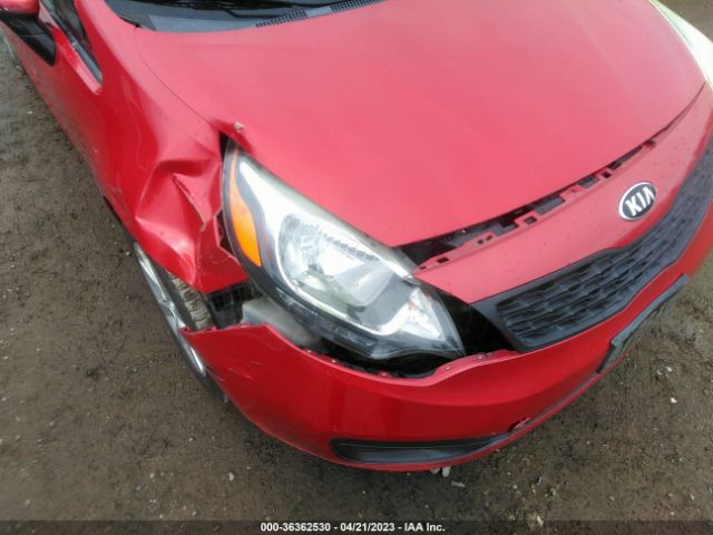 KNADM4A34F6432793 KIA RIO LX