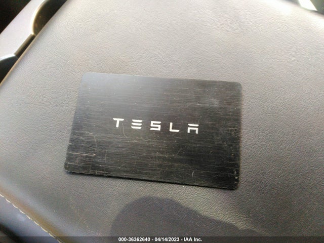 Tesla Model Y Long Range 2022 7SAYGAEE2NF316178 Image 11