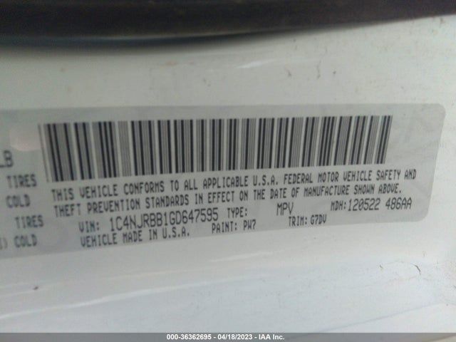 1C4NJRBB1GD647595 Jeep Patriot Sport Se