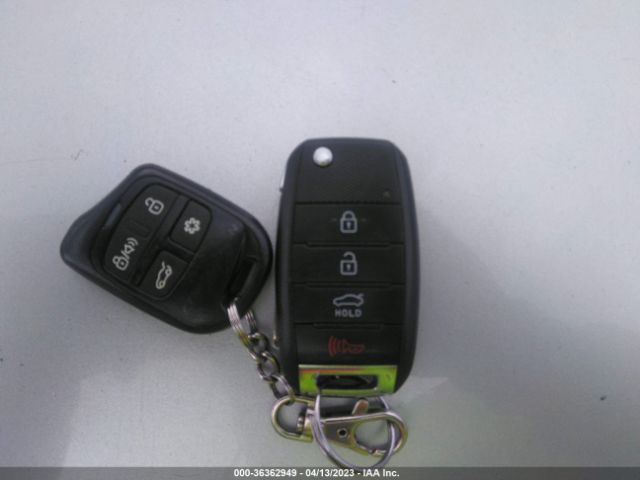 5XXGM4A79EG275121 KIA Optima Lx