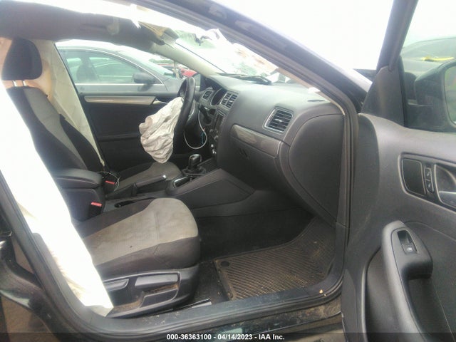 3VW2B7AJ7HM204710 Volkswagen Jetta 1.4t S
