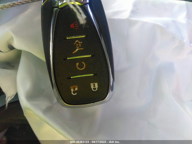 Chevrolet EQUINOX LT 2018 2GNAXSEV6J6339927 Image 3