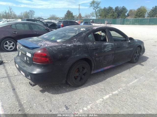 2005 PONTIAC GRAND PRIX GT VIN: 2G2WS522151134211