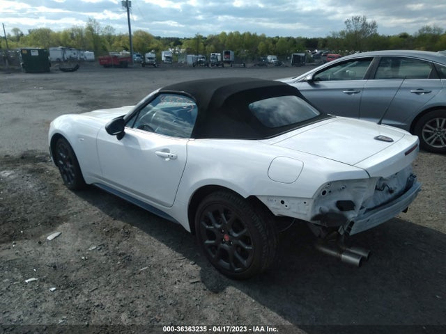 2017 Fiat 124 Spider, VIN: JC1NFAEK2H0124185