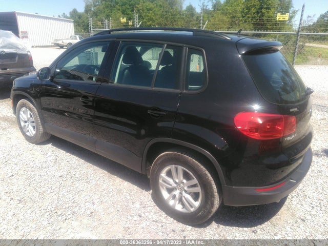 WVGAV7AX2GW573902 Volkswagen TIGUAN S