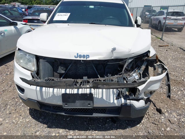 2012 JEEP GRAND CHEROKEE LAREDO VIN: 1C4RJEAG2CC167332