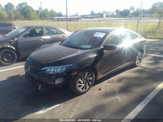 Honda Civic Sedan Ex 2018 19XFC2F70JE205828 Image 2