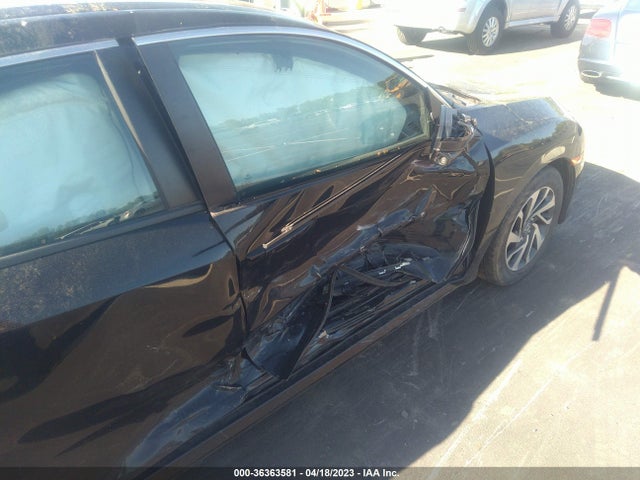 Honda Civic Sedan Ex 2018 19XFC2F70JE205828 Image 6