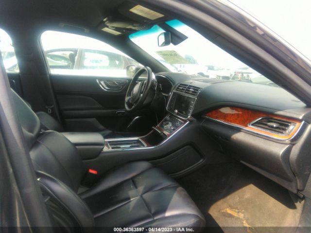 1LN6L9PK3J5609998 Lincoln Continental Premiere