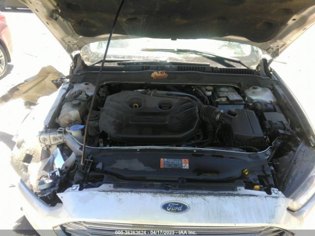3FA6P0H94FR276110 Ford FUSION SE