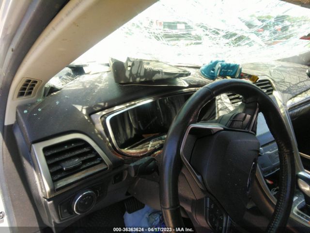 3FA6P0H94FR276110 Ford FUSION SE