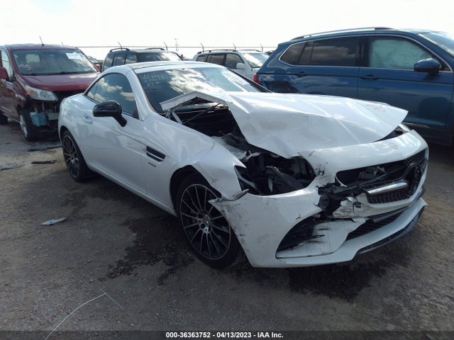 2018 Mercedes-Benz SLC-Class, VIN: WDDPK6GA4JF150501