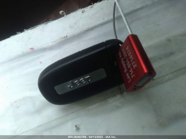 3C4NJDBB7KT602053 Jeep Compass Latitude