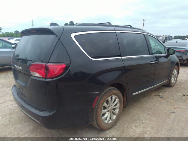 2C4RC1BGXHR745418 Chrysler Pacifica Touring-l