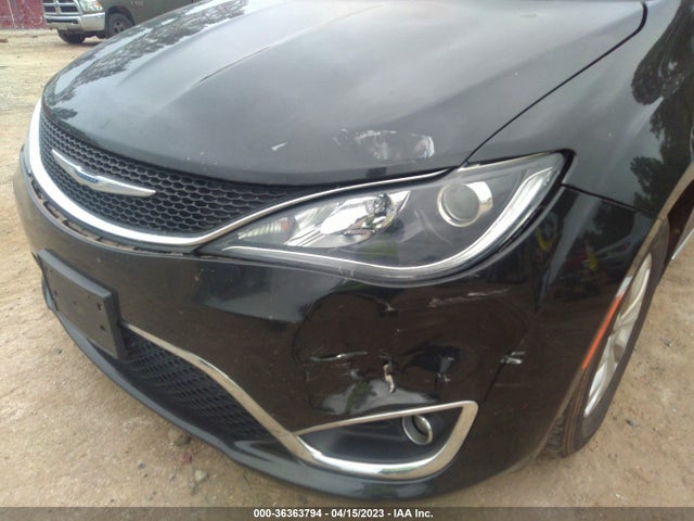 2C4RC1BGXHR745418 Chrysler Pacifica Touring-l