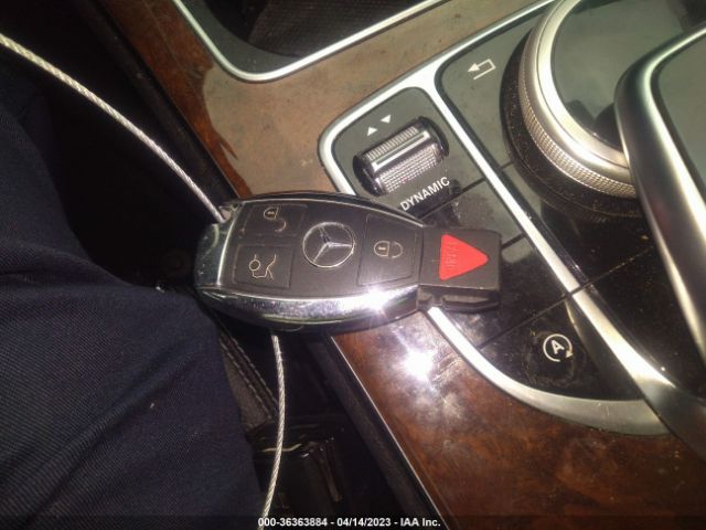 55SWF4JB2GU150864 Mercedes-Benz C-class C 300