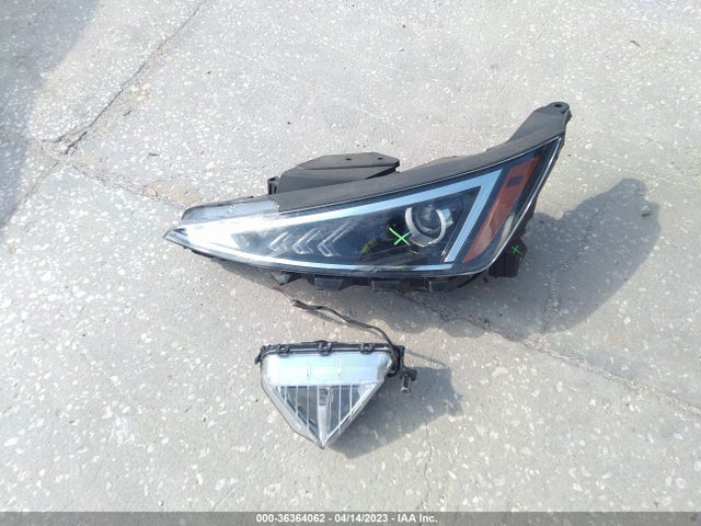 Hyundai ELANTRA SE 2020 5NPD74LF5LH552766 Image 4