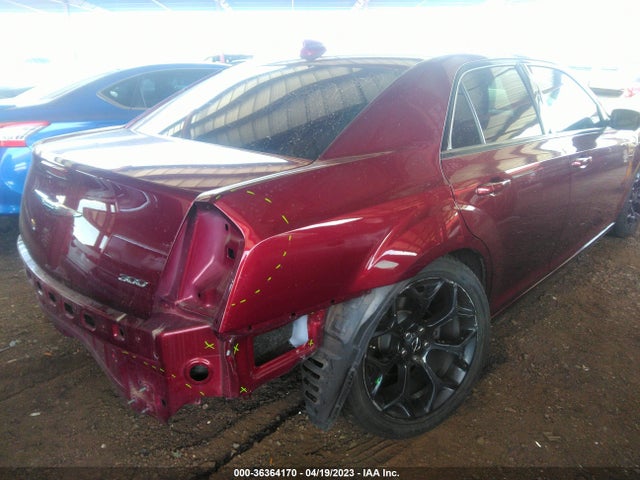 2C3CCAAG4KH679439 Chrysler 300 Touring