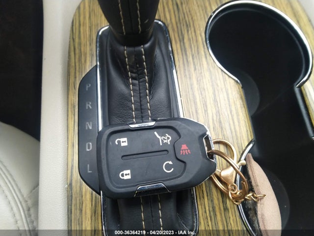 GMC Acadia Denali 2017 1GKKNPLS5HZ300080 Image 11
