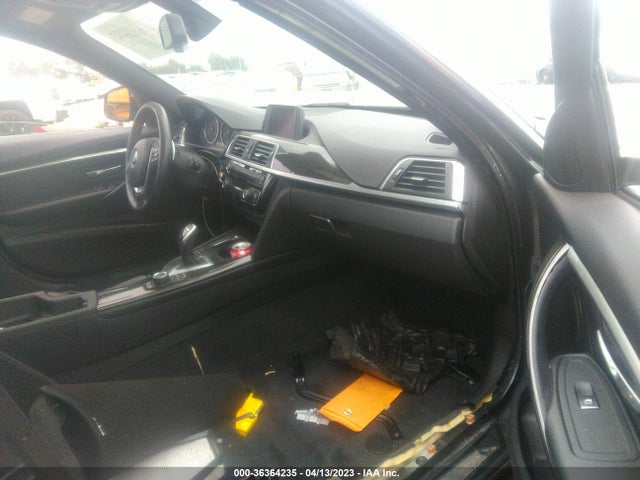 BMW 3 Series 330i 2018 WBA8B9G51JNU99024 Image 5