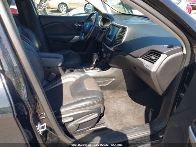 1C4PJLLB7JD568833 Jeep Cherokee Latitude Plus
