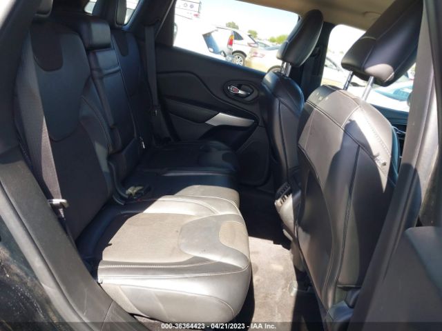 1C4PJLLB7JD568833 Jeep Cherokee Latitude Plus