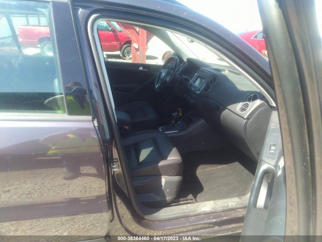 WVGAV7AX2GW542682 Volkswagen TIGUAN S