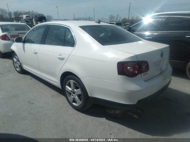 2009 VOLKSWAGEN JETTA SEDAN SE/SEL VIN: 3VWRZ71K09M062284