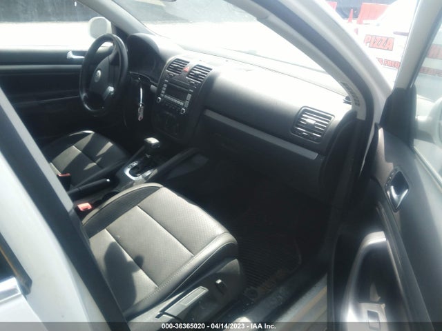2009 VOLKSWAGEN JETTA SEDAN SE/SEL VIN: 3VWRZ71K09M062284