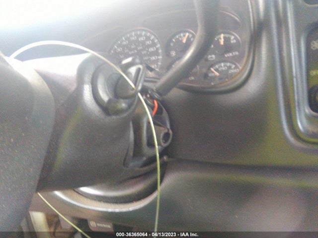 2001 CHEVROLET SILVERADO 1500 VIN: 1GCEC14W81Z203328