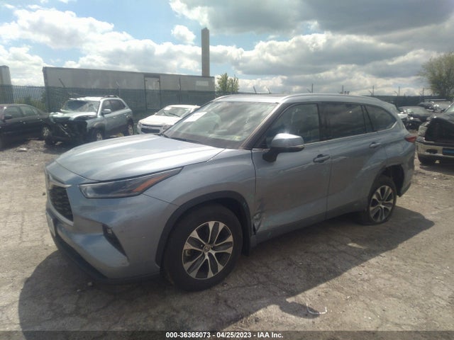 Toyota Highlander Xle 2021 5TDHZRBH7MS066760 Image 2