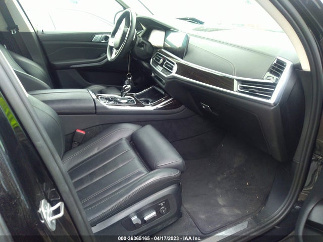 2021 BMW X7, VIN: 5UXCW2C04M9F32261
