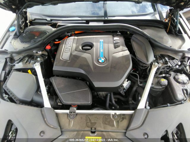 WBAJA9C55KB389087 BMW 5 Series 530e Iperformance