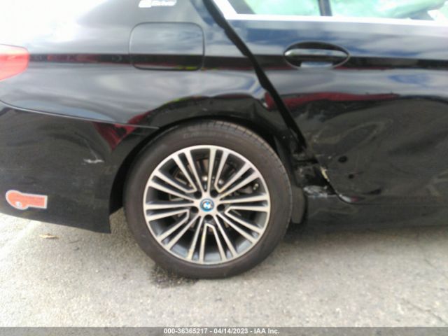 WBAJA9C55KB389087 BMW 5 Series 530e Iperformance