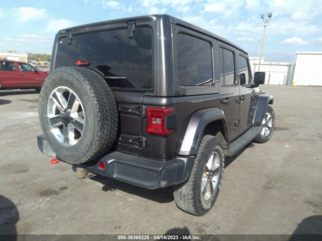 1C4HJXEGXJW278739 Jeep Wrangler Unlimited Sahara