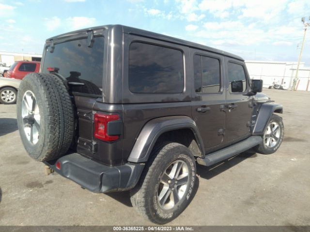 1C4HJXEGXJW278739 Jeep Wrangler Unlimited Sahara