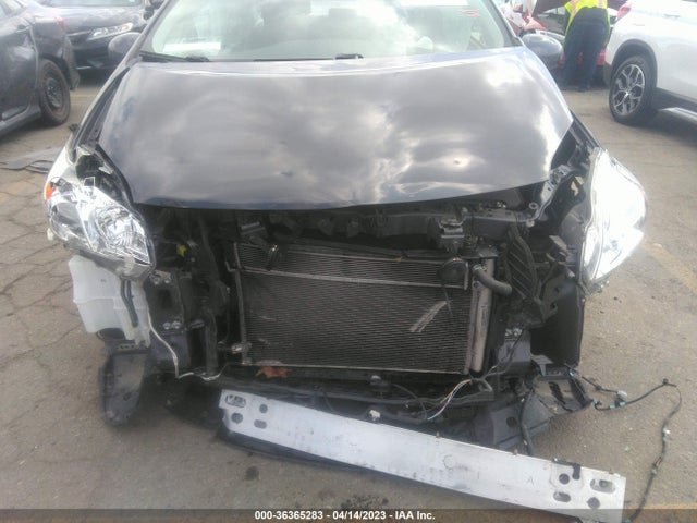 Toyota Prius Four 2015 JTDKN3DU4F1977413 Image 6