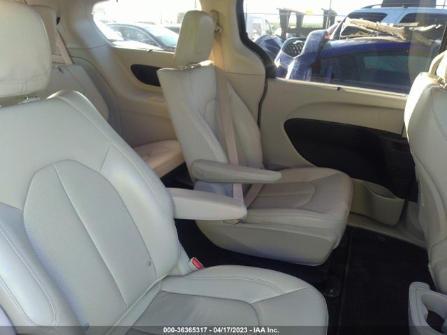 2021 Chrysler Pacifica Hybrid, VIN: 2C4RC1L71MR599161