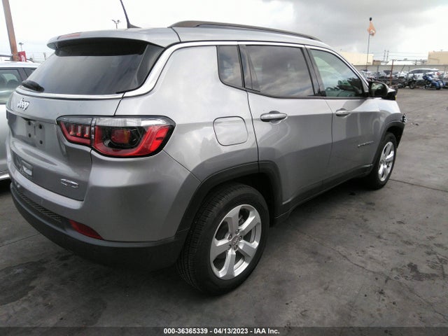 3C4NJCBB7KT844058 Jeep Compass Latitude