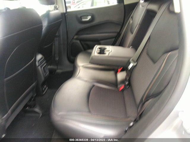 3C4NJCBB7KT844058 Jeep Compass Latitude