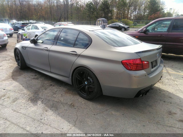 2014 BMW M5, VIN: WBSFV9C58ED097433