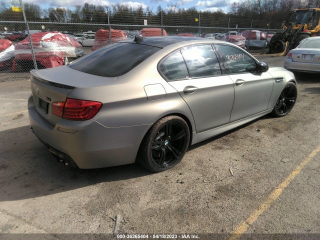 2014 BMW M5, VIN: WBSFV9C58ED097433