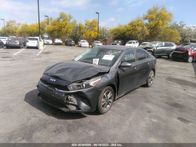 3KPF24AD2PE585615 KIA Forte Lxs
