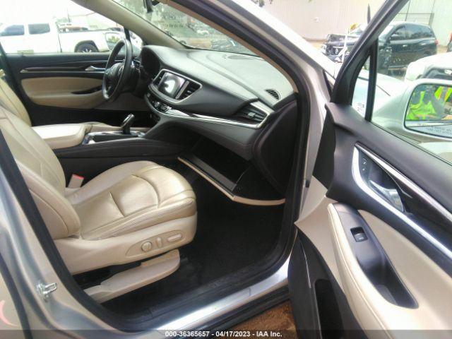 5GAERBKW5JJ144276 Buick Enclave Essence