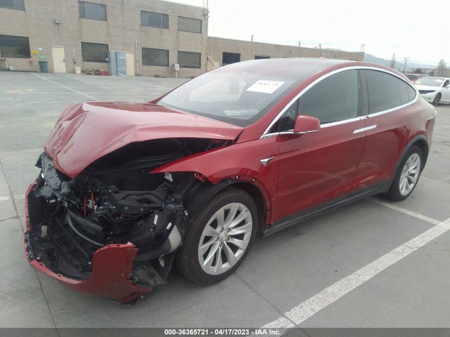 Tesla Model X 75d/100d/p100d 2018 5YJXCAE20JF121166 Image 2