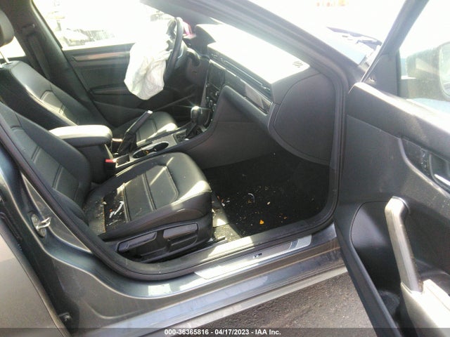 1VWMA7A37MC006024 Volkswagen Passat 2.0t R-line