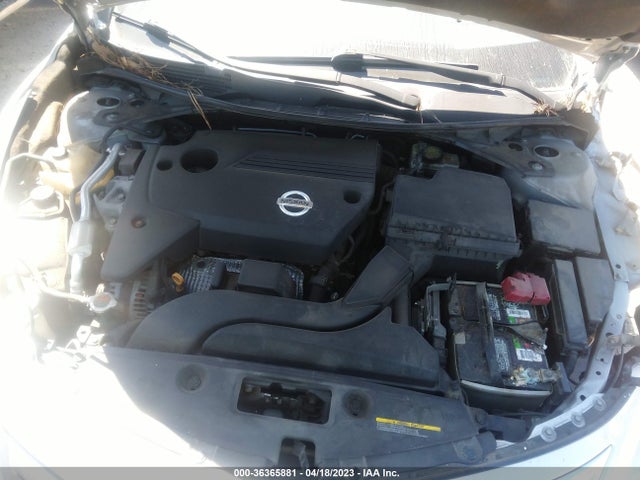 Nissan Altima 2.5 S 2015 1N4AL3AP7FC209032 Image 12